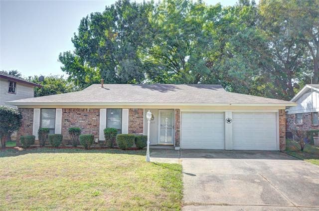 Primary Photo - 1417 Norwood Dr