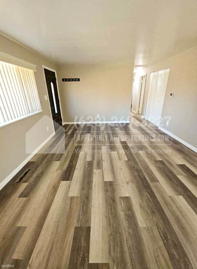 Building Photo - 3 br, 2 bath House - 3523 Roswell Drive -
