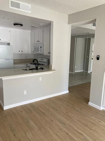 Building Photo - 4320 S Centinela Avenue