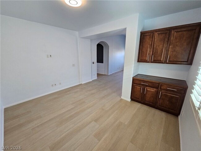 Building Photo - 8058 Minots Ledge Ave