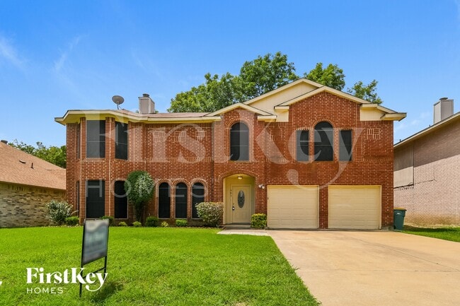 Building Photo - 905 Shady Brook Ln