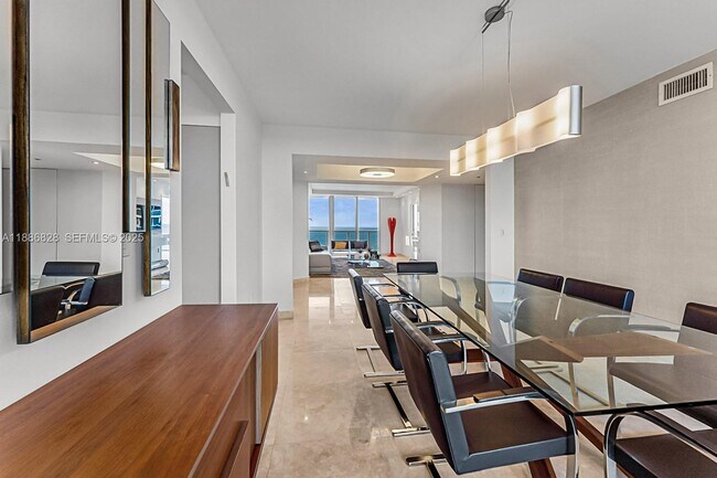 Building Photo - 19333 Collins Ave