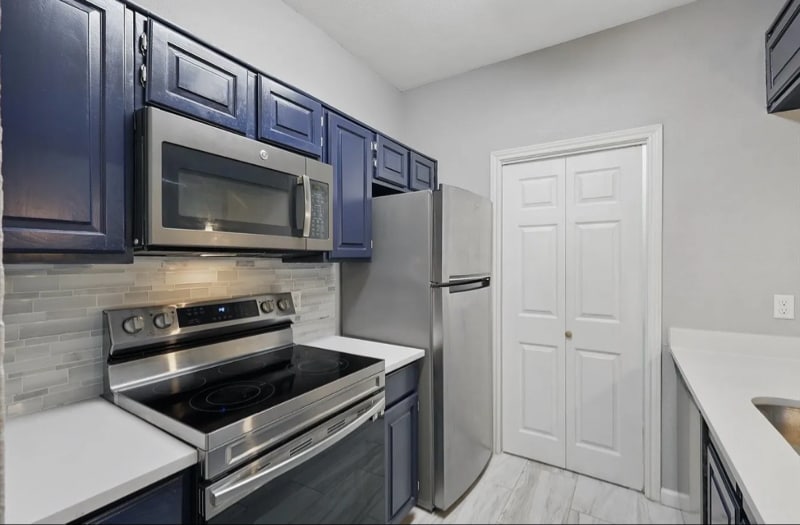 Building Photo - 7340 Skillman St
