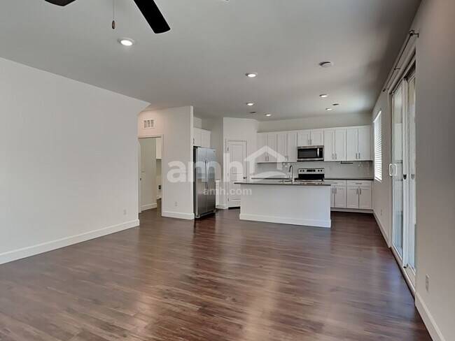 Building Photo - 4832 Blushing Star St