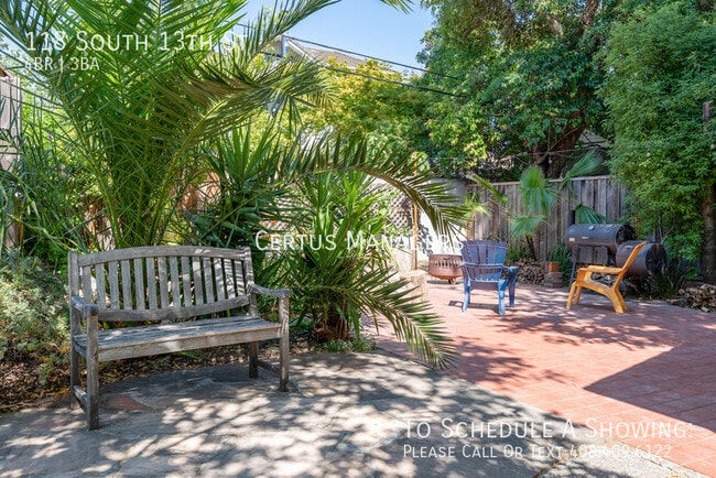 Building Photo - 118 S 13th St