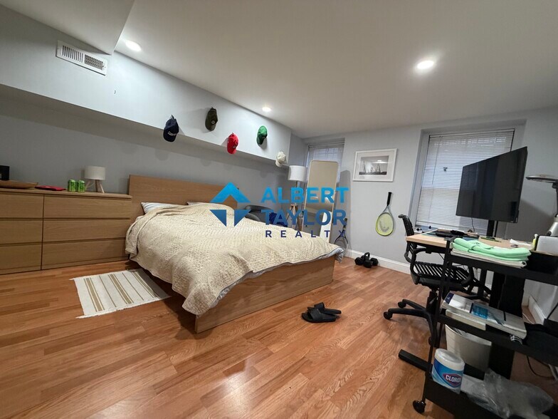 Building Photo - 475 Massachusetts Ave