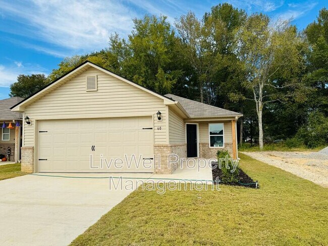 Building Photo - 60 Jonathan Dr