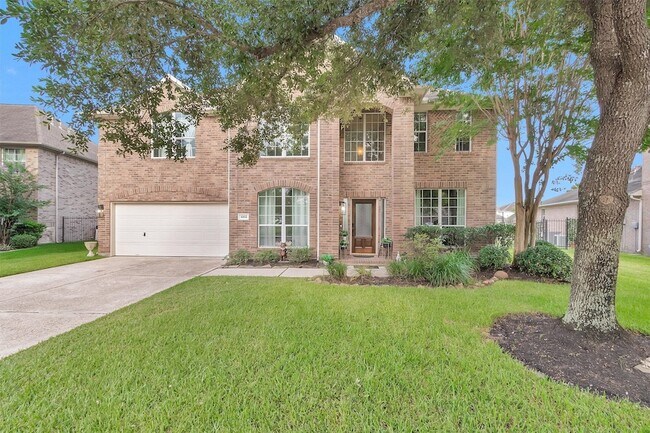 Building Photo - 3002 E Lake Falls Cir