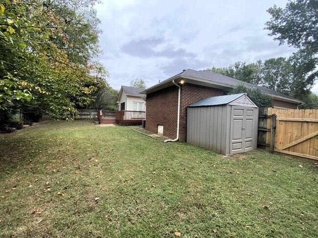 Building Photo - Coming Soon!