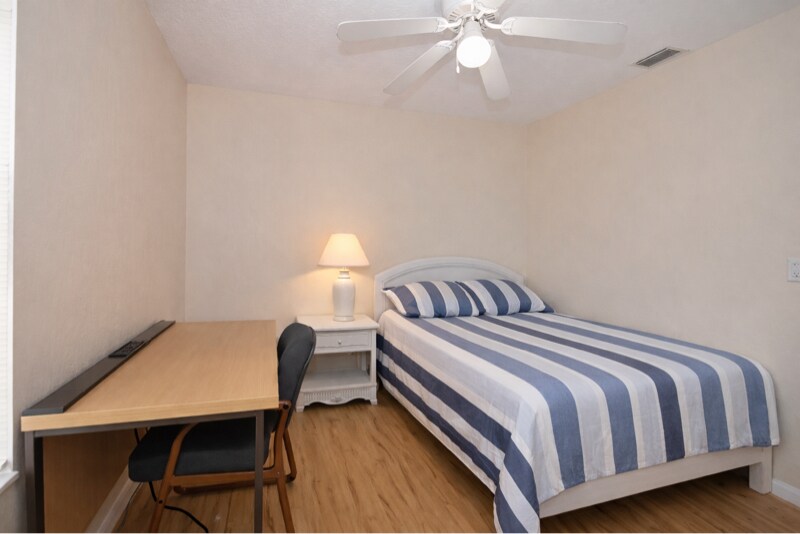 Building Photo - 14 Bunker Knolls Ln