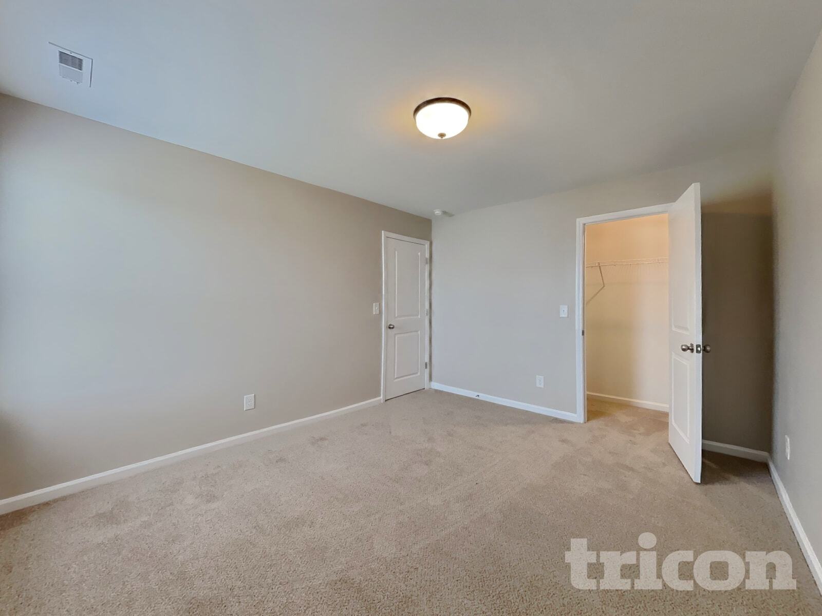 Building Photo - 152 Walker Grv Ln