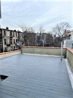Building Photo - 1727 Broadway