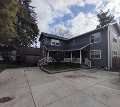 Building Photo - 430pio