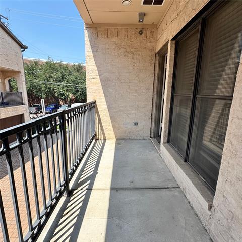 Building Photo - 4153 Hyer St