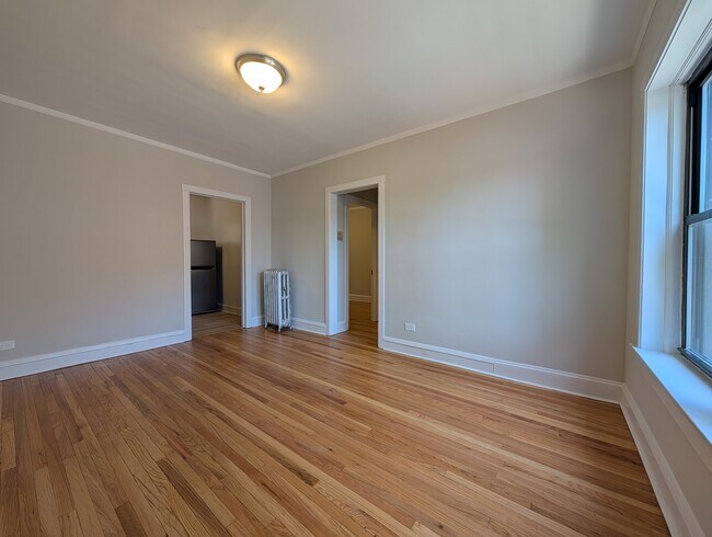 Building Photo - 2706 N Spaulding Ave