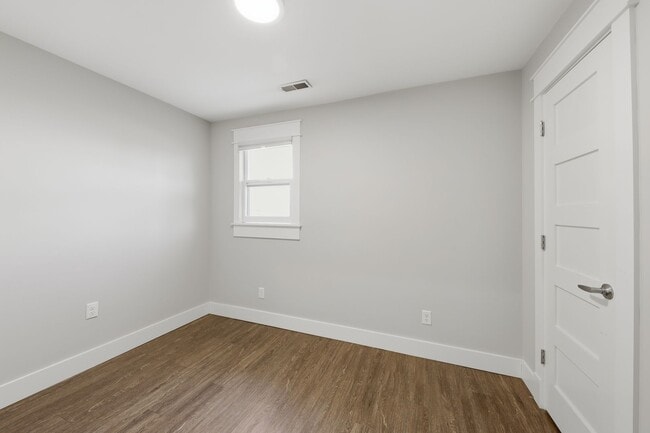 Building Photo - 3310 Plateau Pl