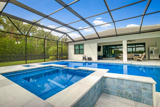 Building Photo - 11624 SALLY ANN Dr