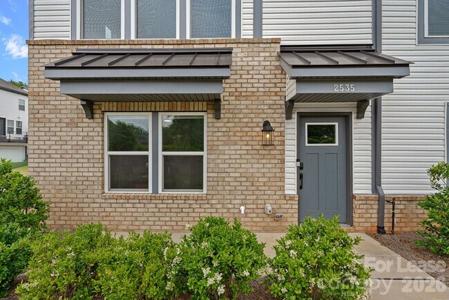 Building Photo - 2535 Otto Ln