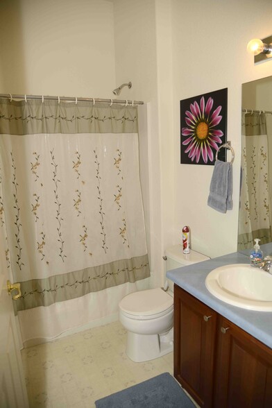 Bathroom Downstairs - 648 S Yarrow St
