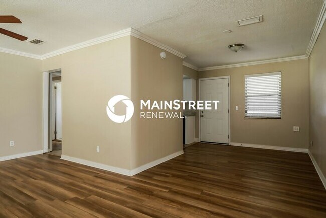 Building Photo - 3 Bedroom Pet-Friendly Home in Jacksonvill...