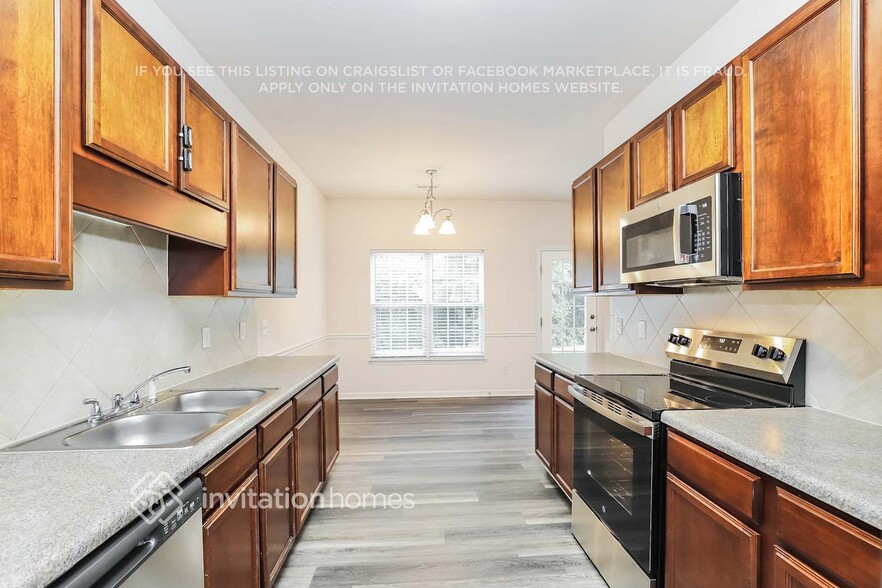 Building Photo - 109 Brookbank Ct