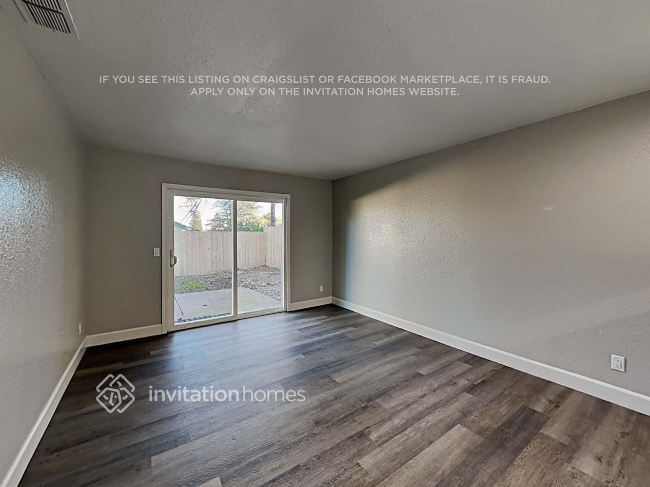 Building Photo - 7826 Ashmont St