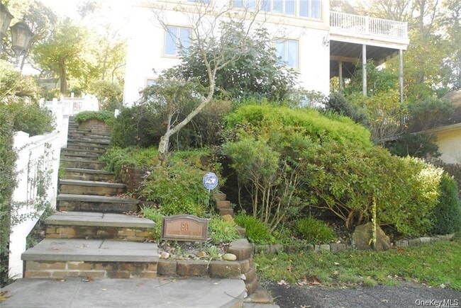 Building Photo - 80 Harbor Beach Rd