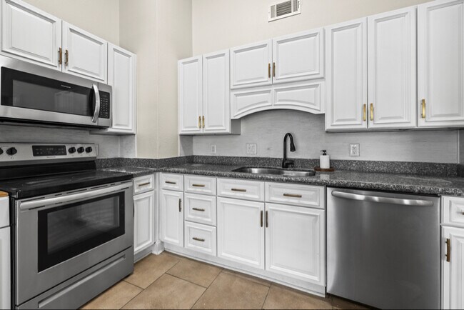 Building Photo - 162 Egret Cir