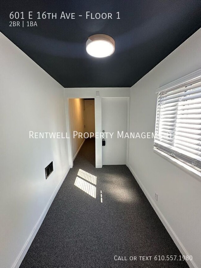 Building Photo - 601 E 16th Ave