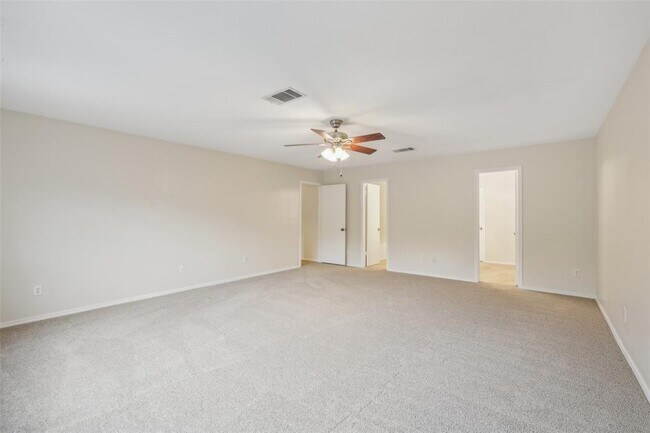 Building Photo - 8313 Steamline Cir