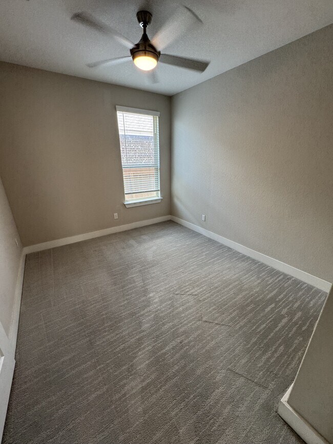 Building Photo - 14419 Rifleman Rd