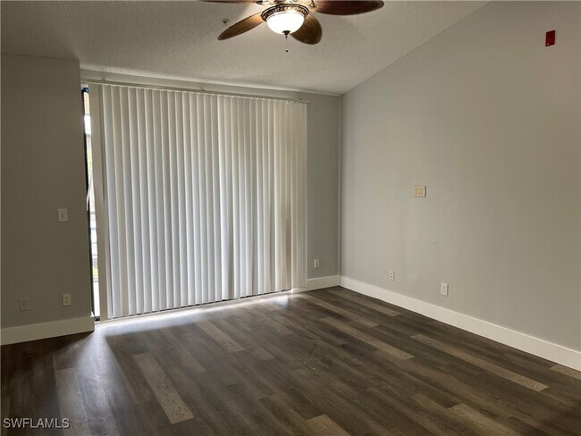 Building Photo - 13631 Eagle Ridge Dr
