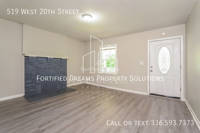 Building Photo - 519 W 20th St