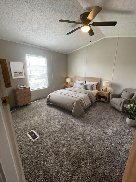 Building Photo - 18 Bellwood Dr