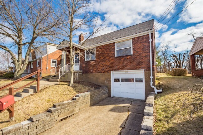 Building Photo - AVAILABLE MAY 1ST, Don't miss this UPDATED home in North Versailles! HOUSING VOUCHERS ACCEPTED!