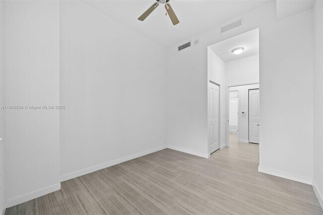 Building Photo - 1776 Polk St