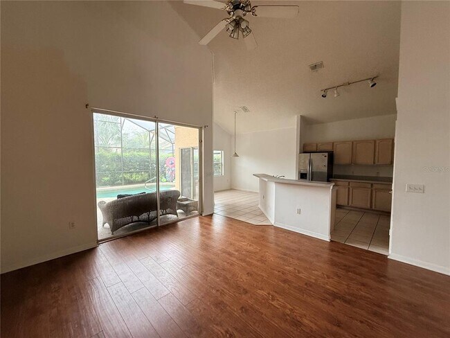 Building Photo - 2918 Blooming Alamanda Loop