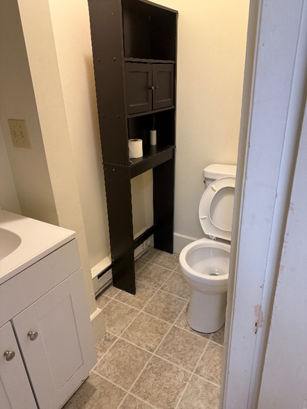 Building Photo - 12 E 3rd St