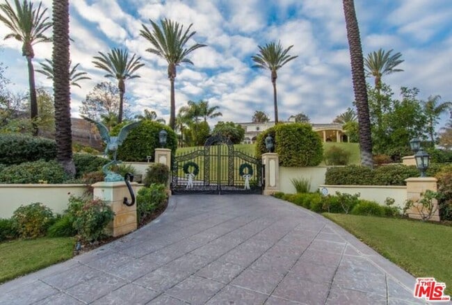 Building Photo - 3855 Brunston Ct