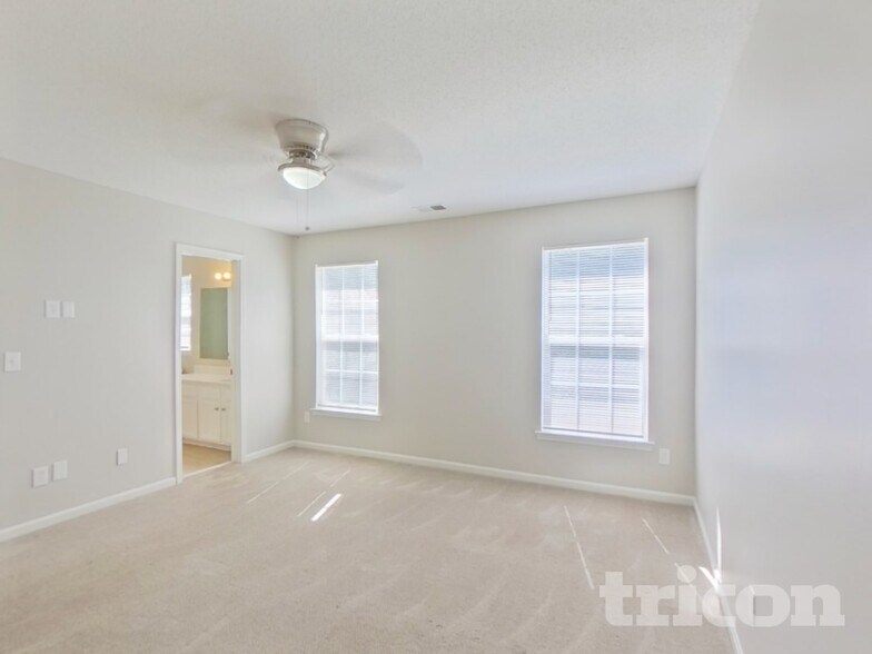 Building Photo - 7145 Streator Ct
