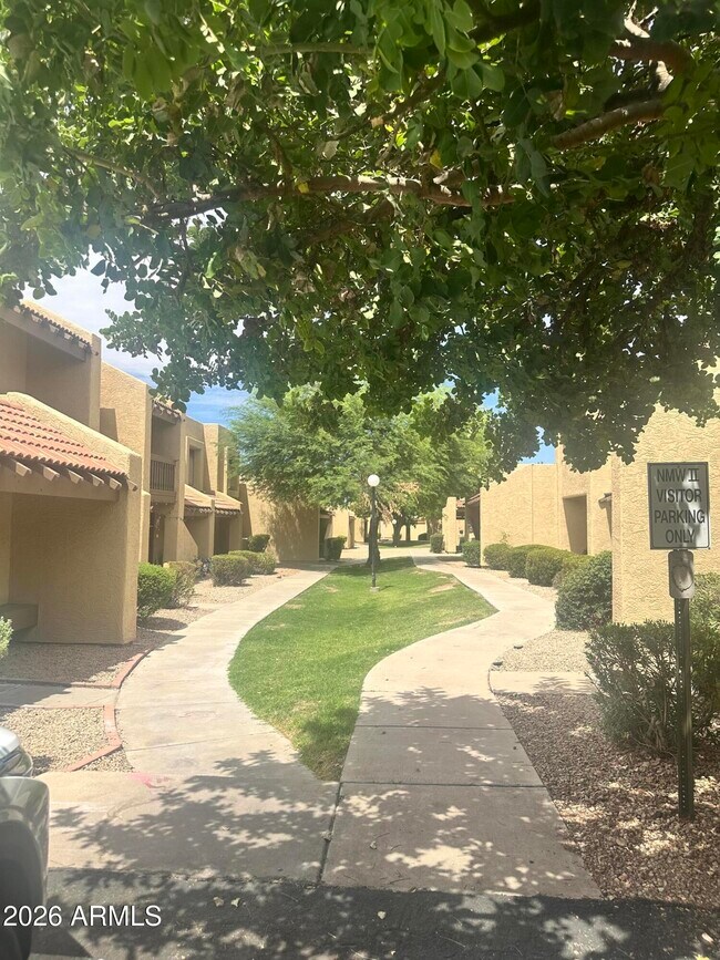 Building Photo - 5805 W Evans Dr