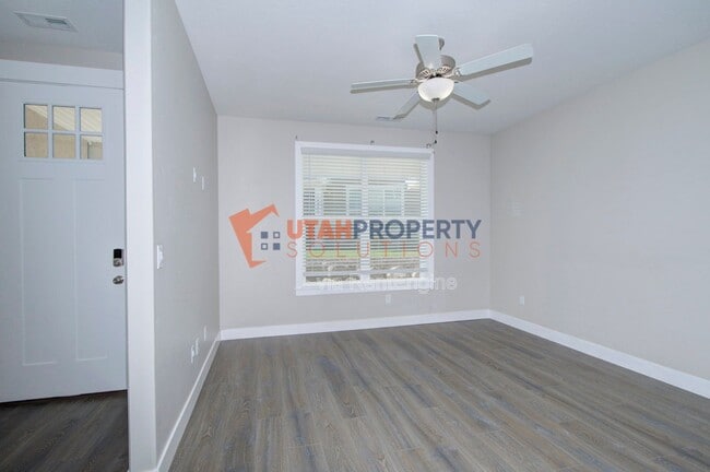 Building Photo - 12272 S Macdill Ct
