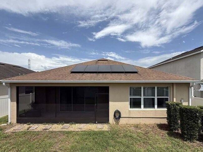 Building Photo - 8222 Willow Beach Dr
