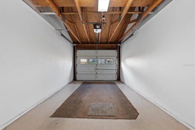 Building Photo - 5753 Avista Dr