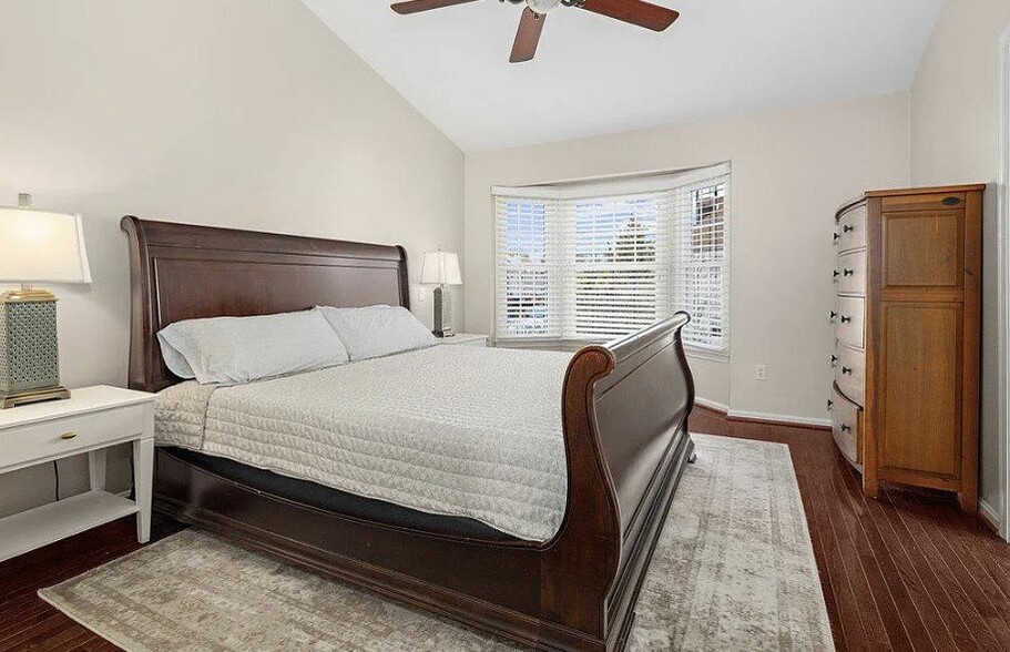 Building Photo - 251 St Michaels Cir