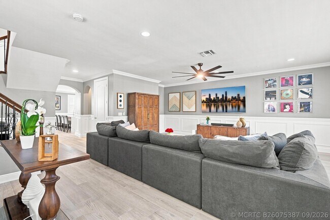 Building Photo - 5550 NE Trieste Terrace