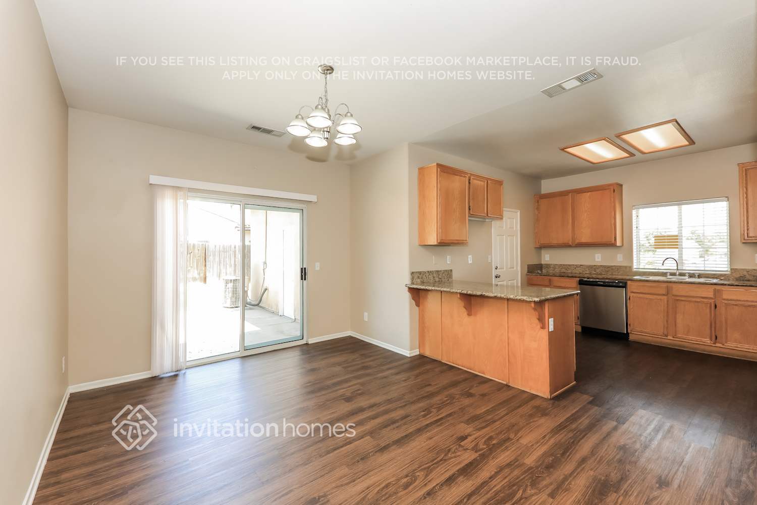Building Photo - 12813 Westbury Dr