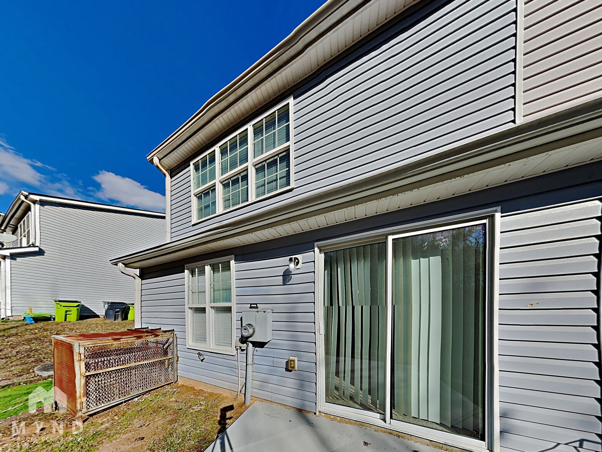 Building Photo - 6332 Hickory Ln Cir