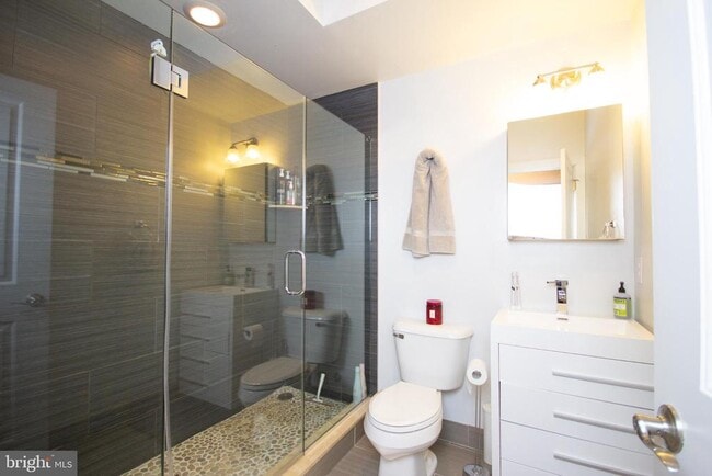 Building Photo - 738 N 19th St