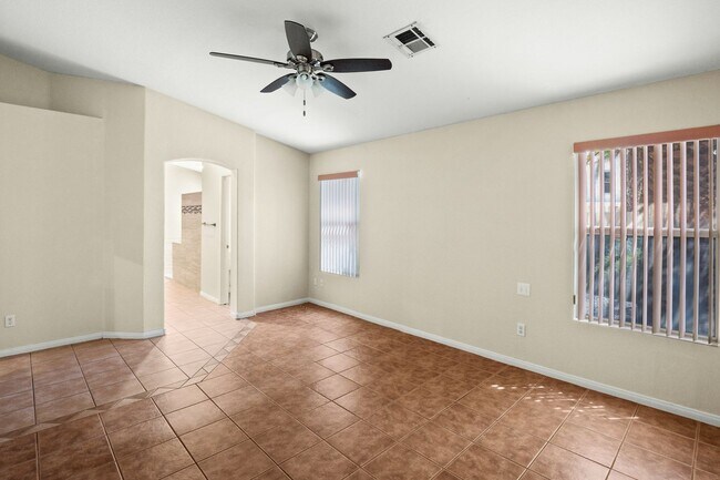 Building Photo - SW!! Single Story!! Pool!! NO HOA!!  Corne...